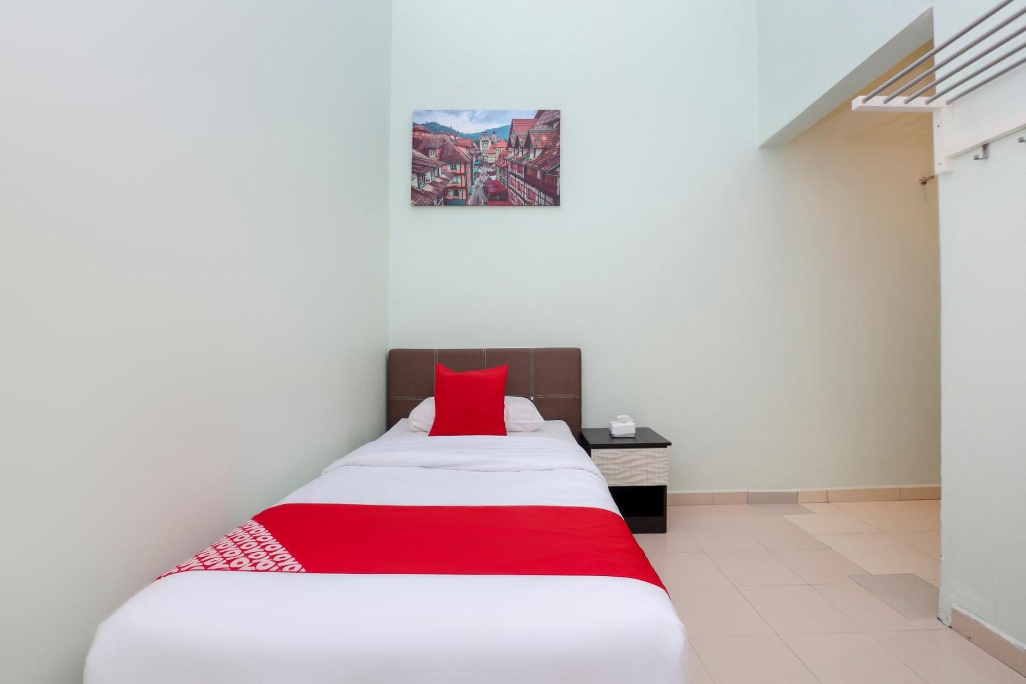 קואלה טרנגאנו Oyo 90132 Come Inn Premium מראה חיצוני תמונה