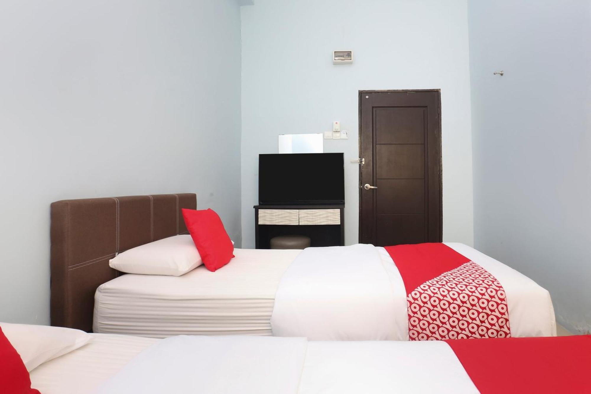 קואלה טרנגאנו Oyo 90132 Come Inn Premium מראה חיצוני תמונה